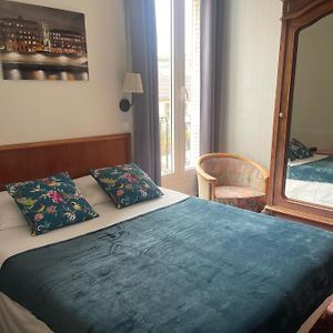 Habitación con Cama King